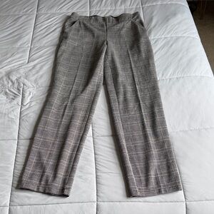 Max Studio Black and White Checkered Pants
